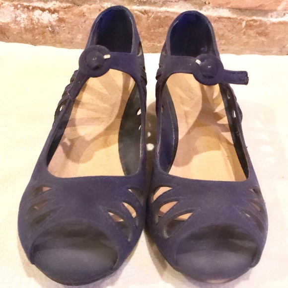 ModCloth Retro Wedges in Nightfall - Sz 5.5 - Picture 2 of 7